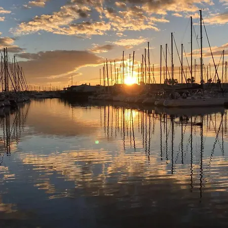Cap D'agde, 2 Pieces, 4 Personnes - Fr-1-723-6 *